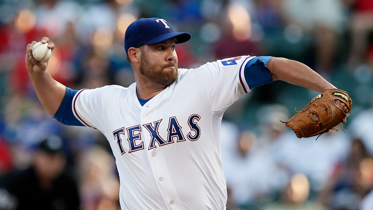 Lewis' pitching performance leads Rangers in bounce-back win over Yankees